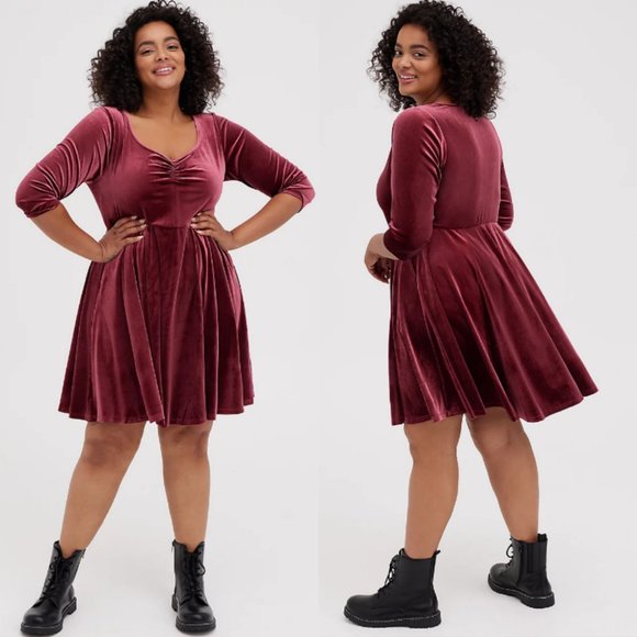 torrid Dresses & Skirts - NEW Torrid 4 Skater Dress - Velvet Burgundy 4X 26